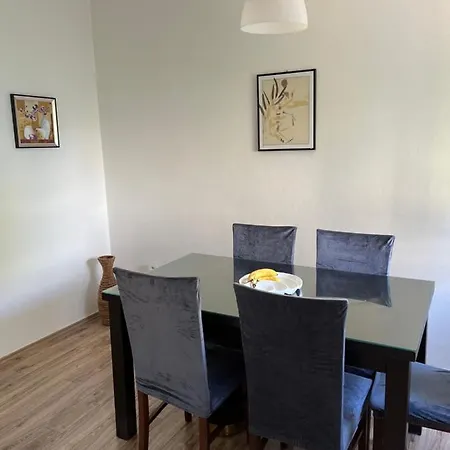 شقة Izabel's House 4 Six *